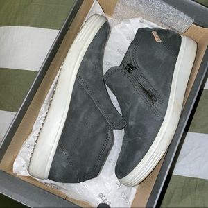 Size 36 ECCO leather Dark grey booties.